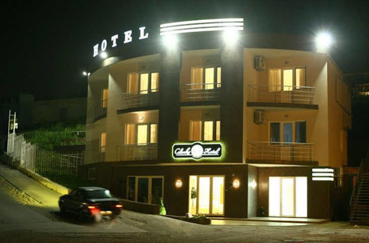Columbus Hotel Odessa Exterior photo